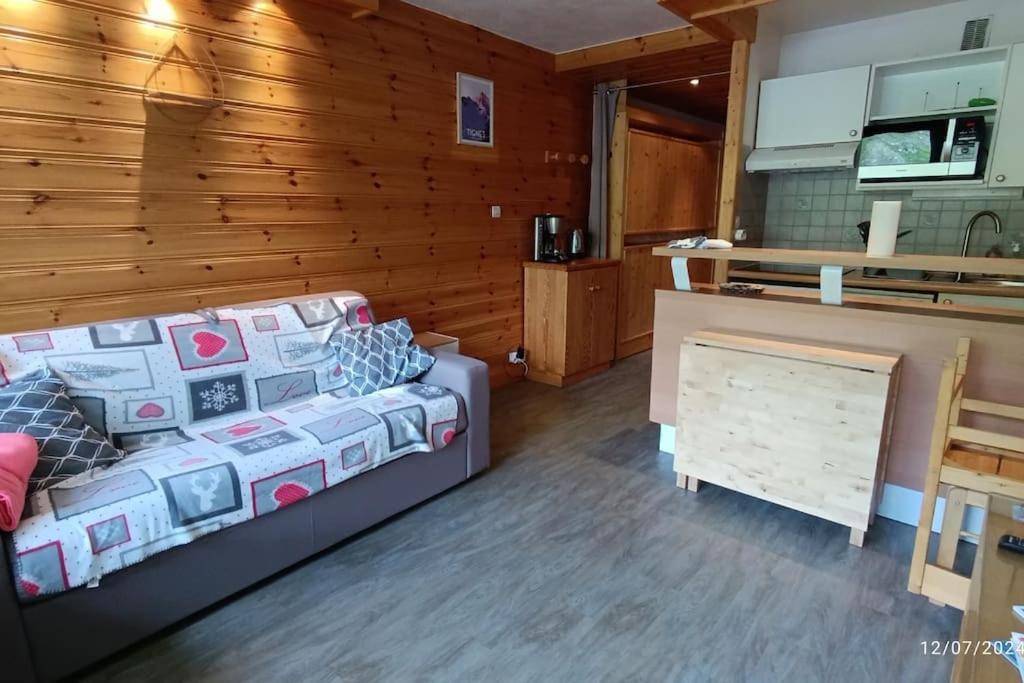 Joli Situe A L'entree Du Val Claret Apartment *